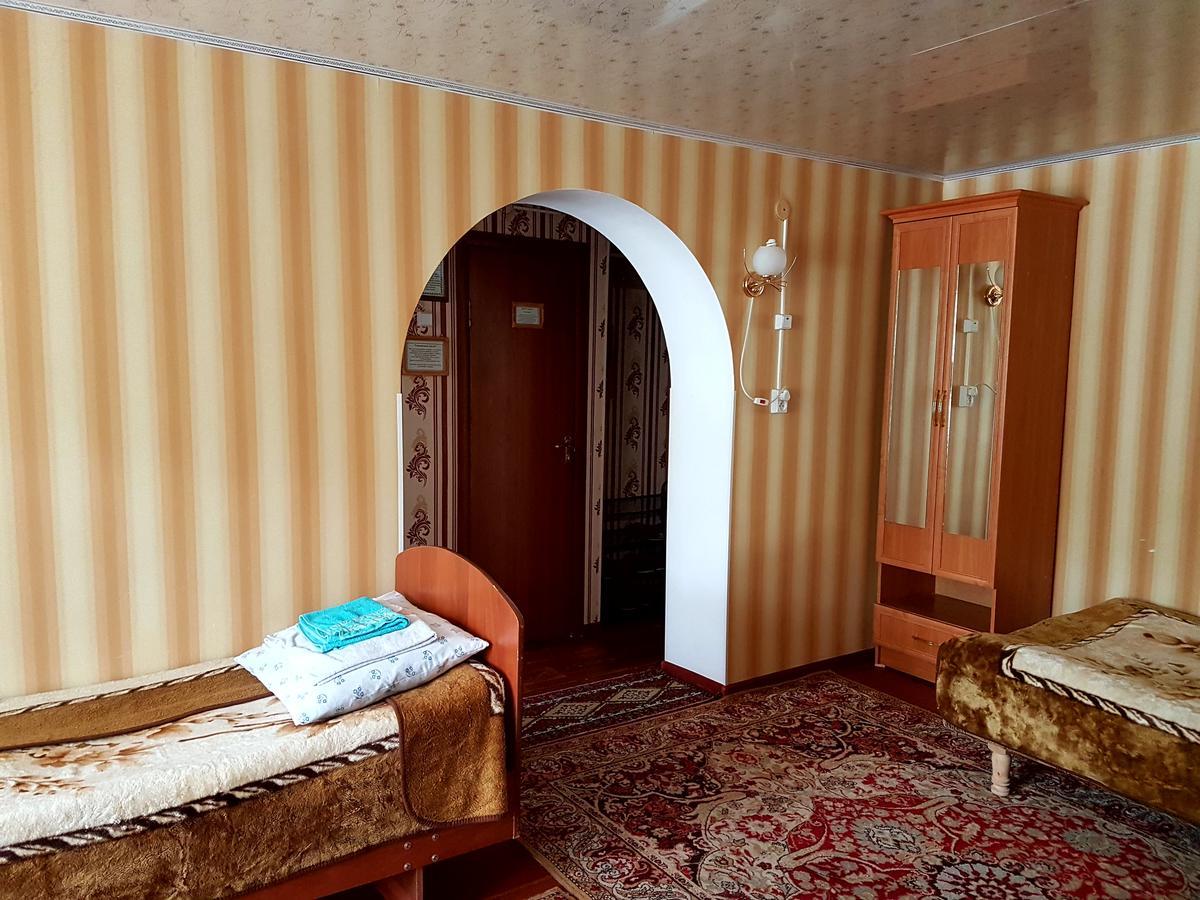 Guesthouse Kunduz Naryn Exteriör bild